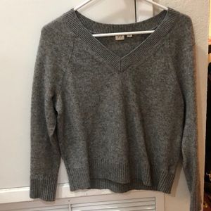 Grey sweater